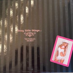 Victoria’s Secret Halloween costume cowgirl